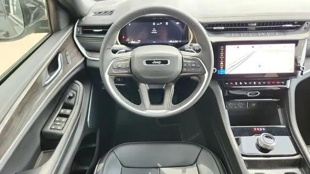 2026 Jeep Grand Cherokee L Limited 4x2