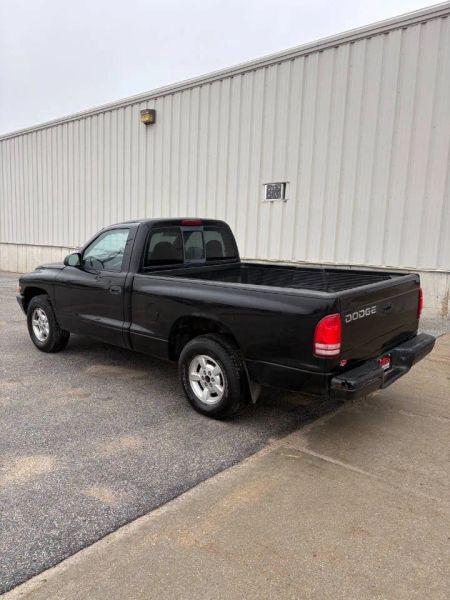 1997 Dodge Dakota Base