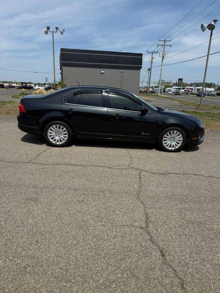 2010 Ford Fusion Hybrid Base