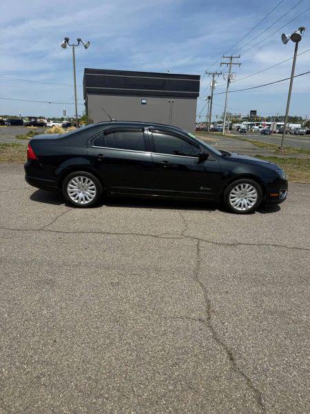 2010 Ford Fusion Hybrid Base