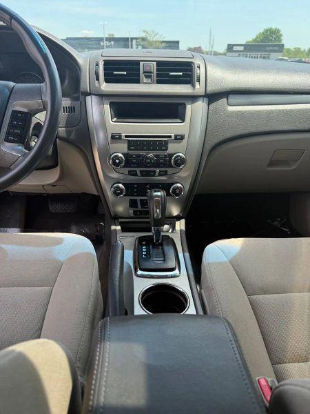 2010 Ford Fusion Hybrid Base
