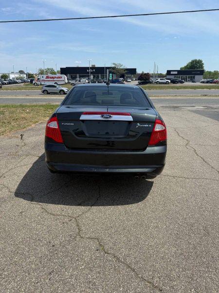 2010 Ford Fusion Hybrid Base