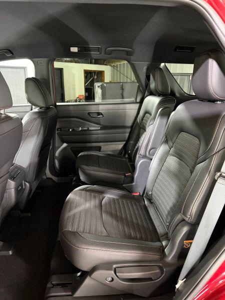2025 Nissan Pathfinder Rock Creek 4WD