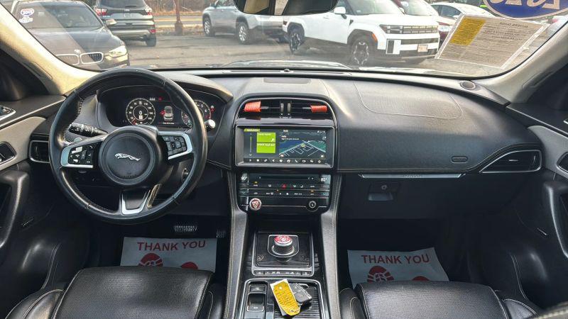2020 Jaguar F-PACE Checkered Flag P250 AWD Automatic
