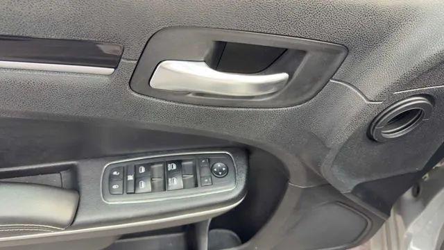 2019 Chrysler 300 300S