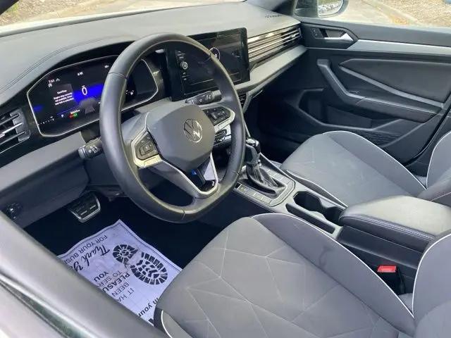 2025 Volkswagen Jetta 1.5T Sport