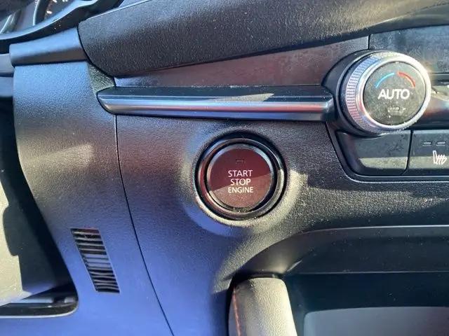 2024 Mazda Mazda3 2.5 Carbon Turbo