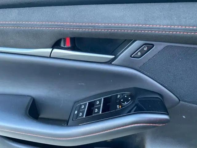 2024 Mazda Mazda3 2.5 Carbon Turbo