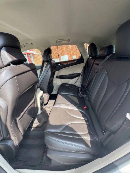 2017 Lincoln MKC Select