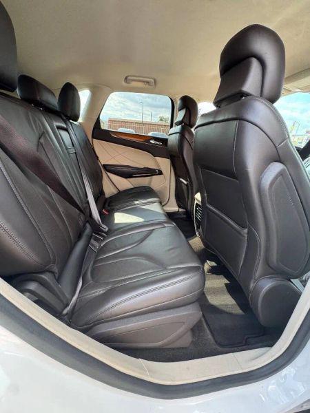 2017 Lincoln MKC Select
