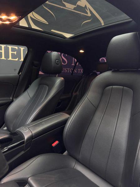 2022 Mercedes-Benz A 220 A 220