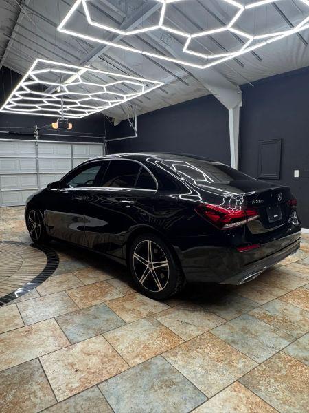 2022 Mercedes-Benz A 220 A 220