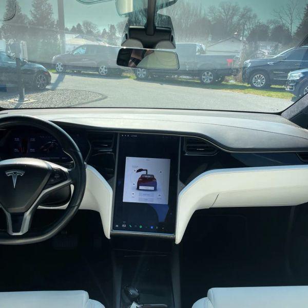 2020 Tesla Model X Long Range Plus Dual Motor All-Wheel Drive
