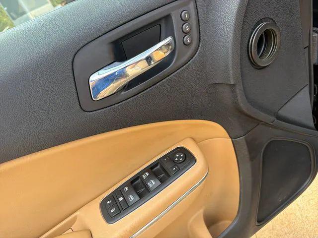 2012 Dodge Charger SXT