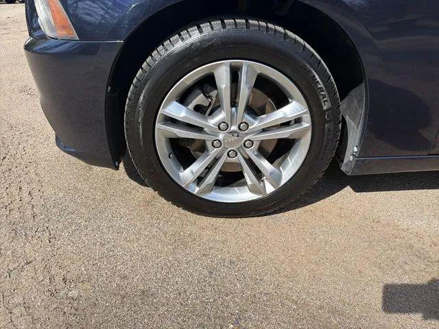 2012 Dodge Charger SXT