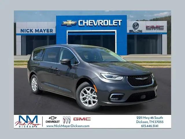 2023 Chrysler Pacifica Touring L for sale in Dickson, TN