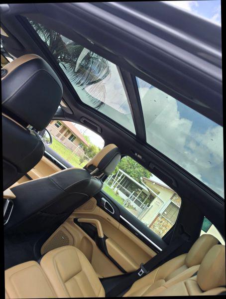 2018 Porsche Cayenne Base