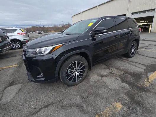 2017 Toyota Highlander SE for sale in White Plains, NY