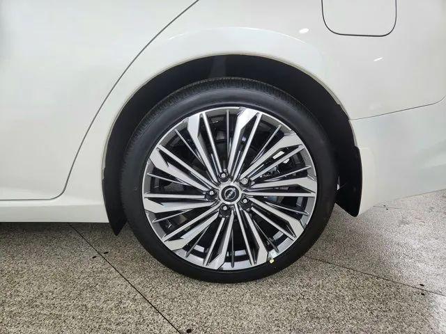 2023 Nissan Altima SL FWD