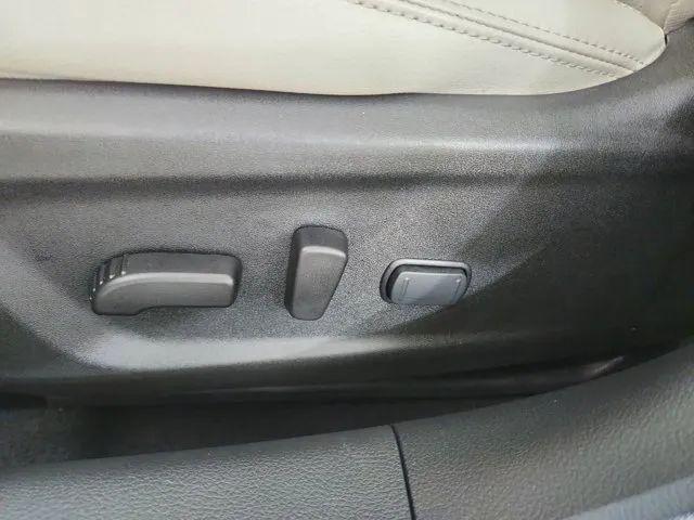 2023 Nissan Altima SL FWD