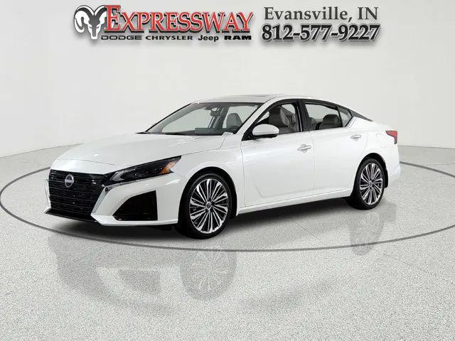 2023 Nissan Altima SL FWD for sale in Evansville, IN