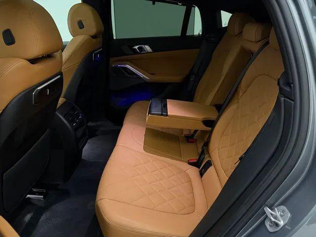 2024 BMW X6 xDrive40i