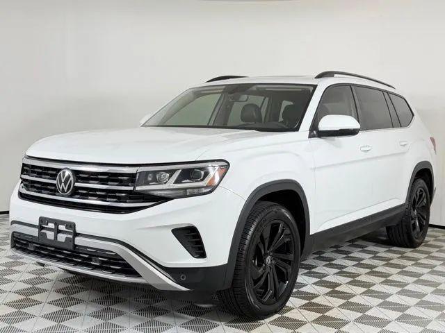 2022 Volkswagen Atlas 2.0T SE w/Technology