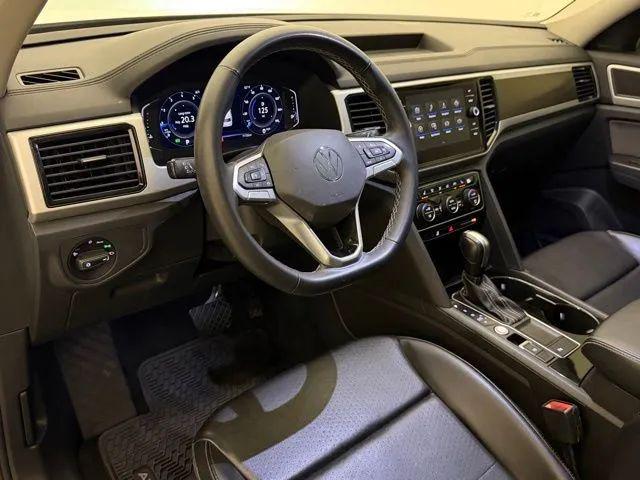 2022 Volkswagen Atlas 2.0T SE w/Technology