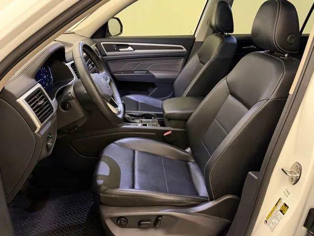 2022 Volkswagen Atlas 2.0T SE w/Technology