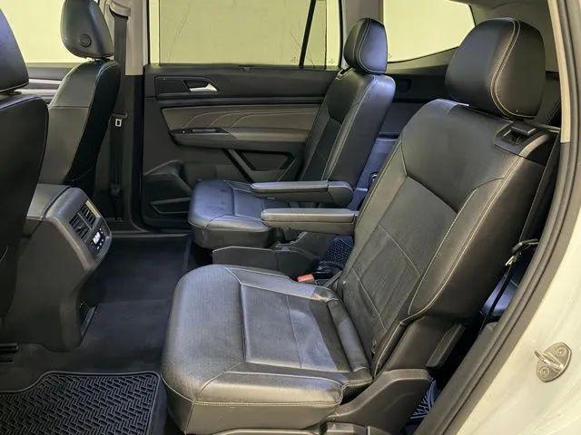 2022 Volkswagen Atlas 2.0T SE w/Technology