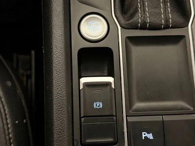 2022 Volkswagen Atlas 2.0T SE w/Technology