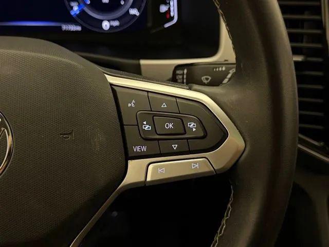 2022 Volkswagen Atlas 2.0T SE w/Technology