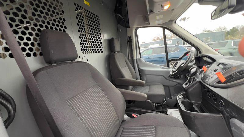 2018 Ford Transit w/Sliding Side Door