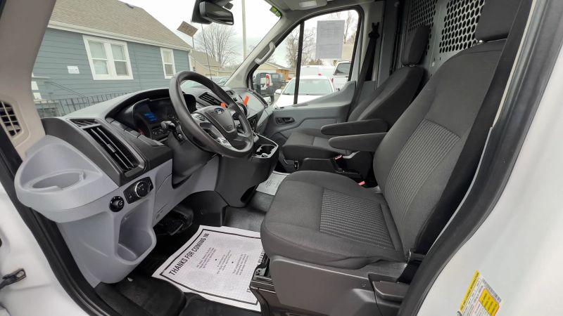 2018 Ford Transit w/Sliding Side Door