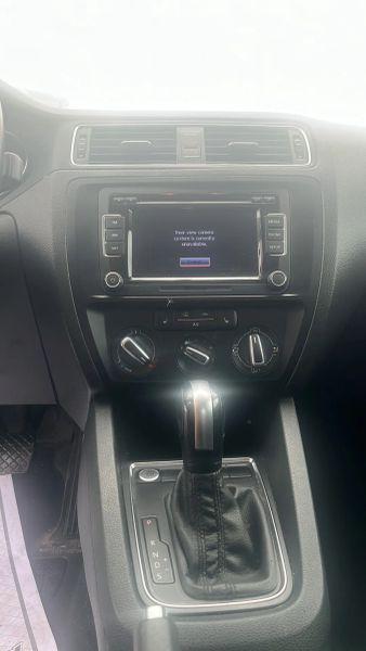 2015 Volkswagen Jetta 1.8T SE