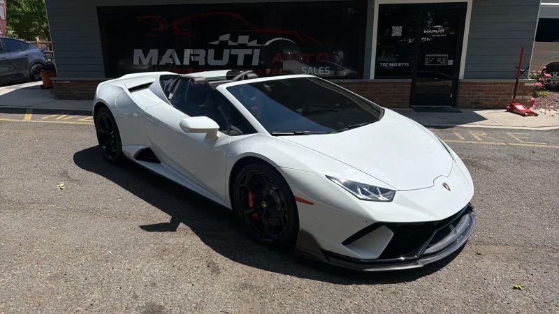 2021 Lamborghini Huracan Evo Spyder