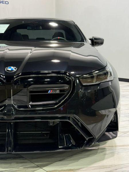 2025 BMW M5 Base