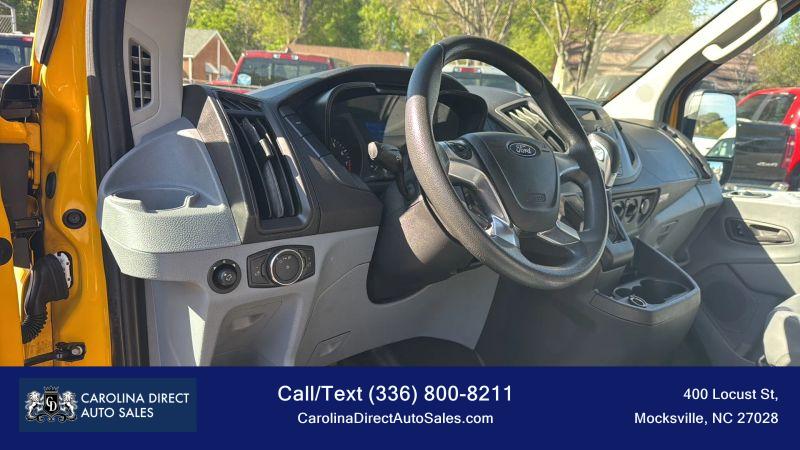 2019 Ford Transit w/Sliding Side Door w/LWB