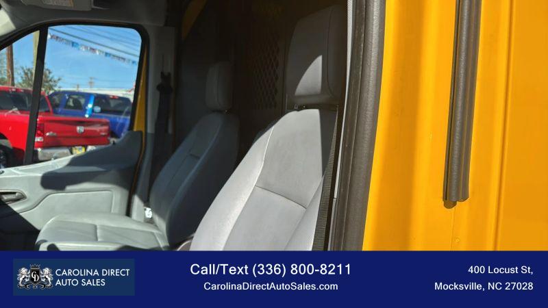 2019 Ford Transit w/Sliding Side Door w/LWB