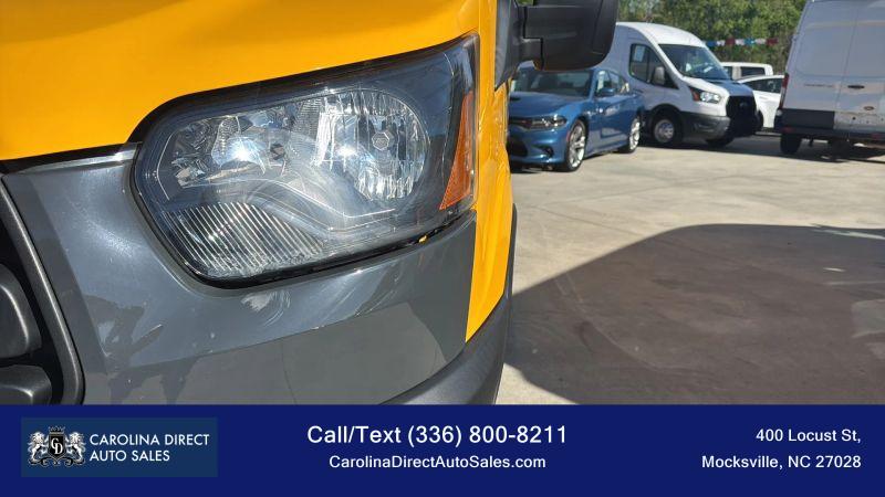 2019 Ford Transit w/Sliding Side Door w/LWB