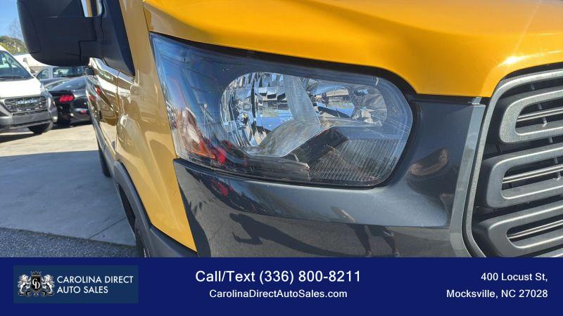 2019 Ford Transit w/Sliding Side Door w/LWB