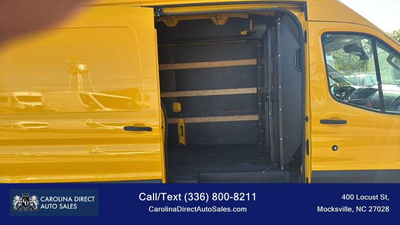 2019 Ford Transit w/Sliding Side Door w/LWB