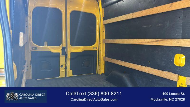 2019 Ford Transit w/Sliding Side Door w/LWB