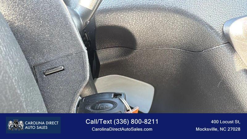 2019 Ford Transit w/Sliding Side Door w/LWB