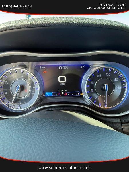 2018 Chrysler 300 Touring L