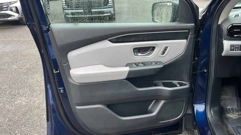 2025 Honda Pilot Elite