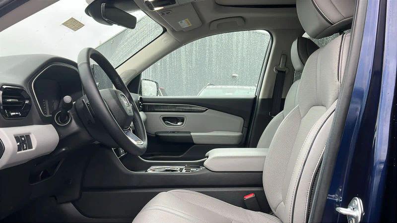 2025 Honda Pilot Elite
