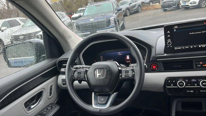 2025 Honda Pilot Elite