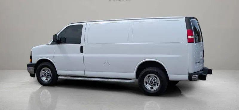 2018 GMC Savana 2500 Work Van