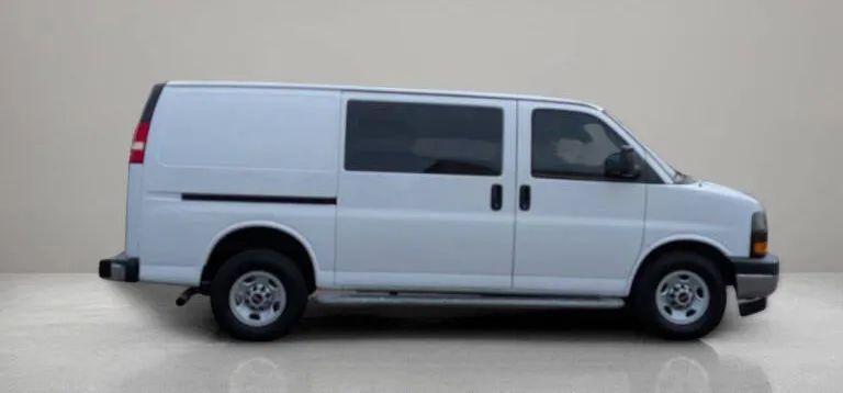 2018 GMC Savana 2500 Work Van